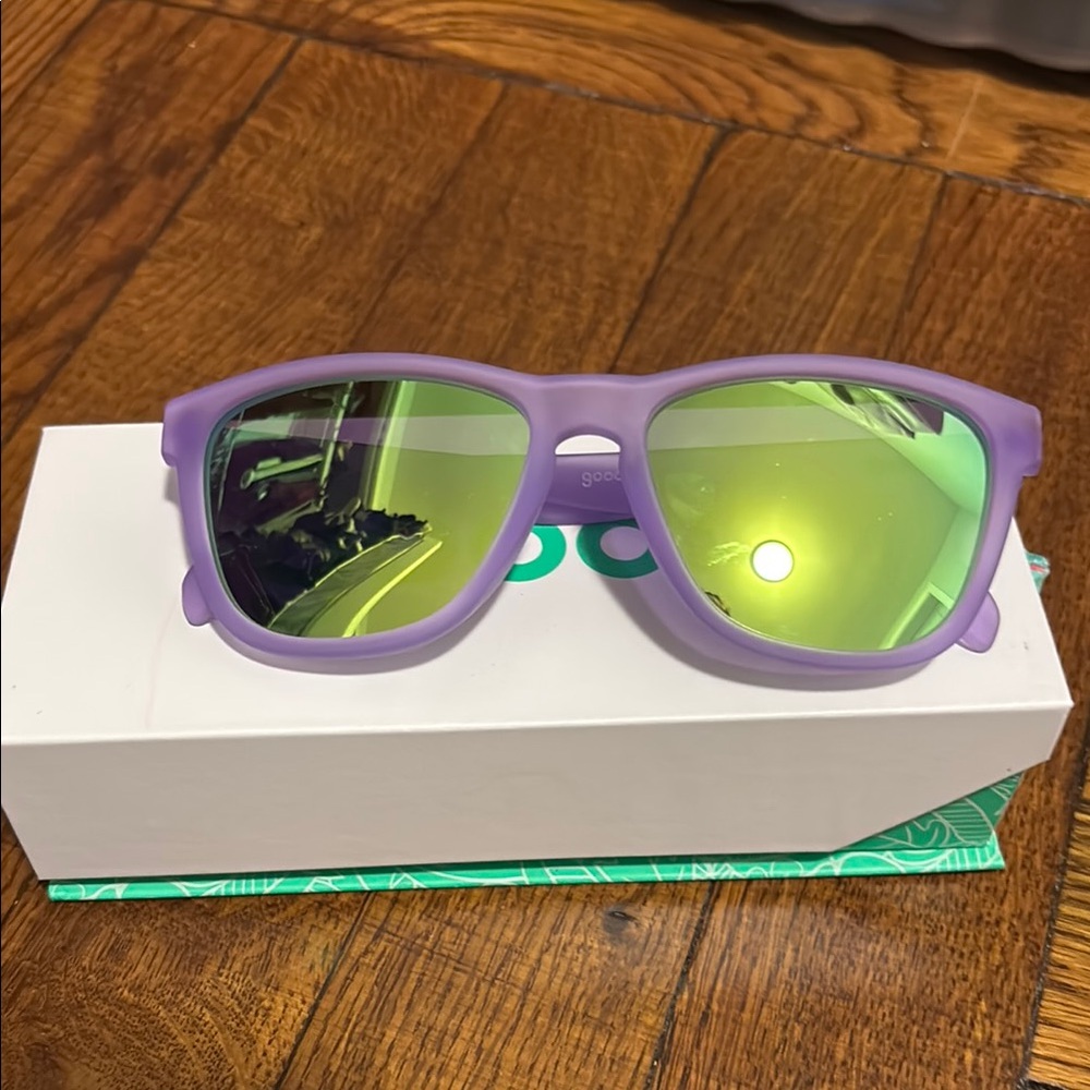 Sun glasses for outdoor